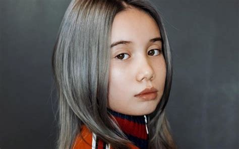 Lil Tay, rapper e influenciadora digital, morre aos 14 anos